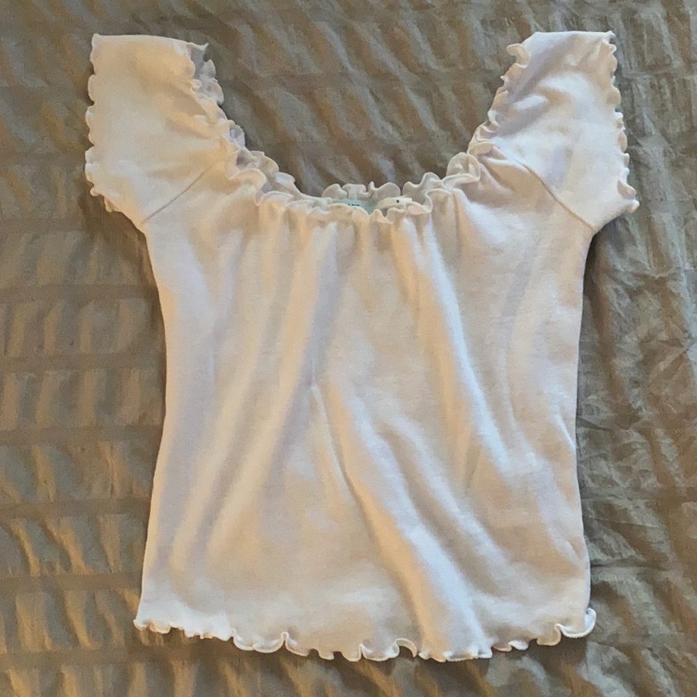 White crop top
